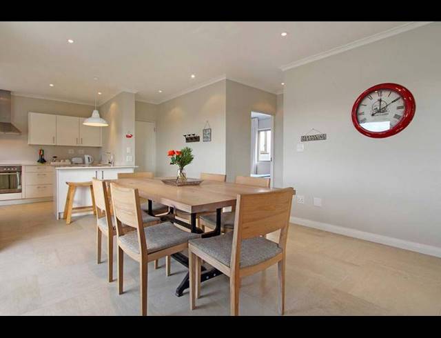 2 BEDROOM PROPERTY TO RENT IN MUIZENBERG